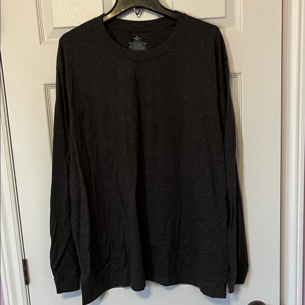 Classic Black Long Sleeve Tee for Men